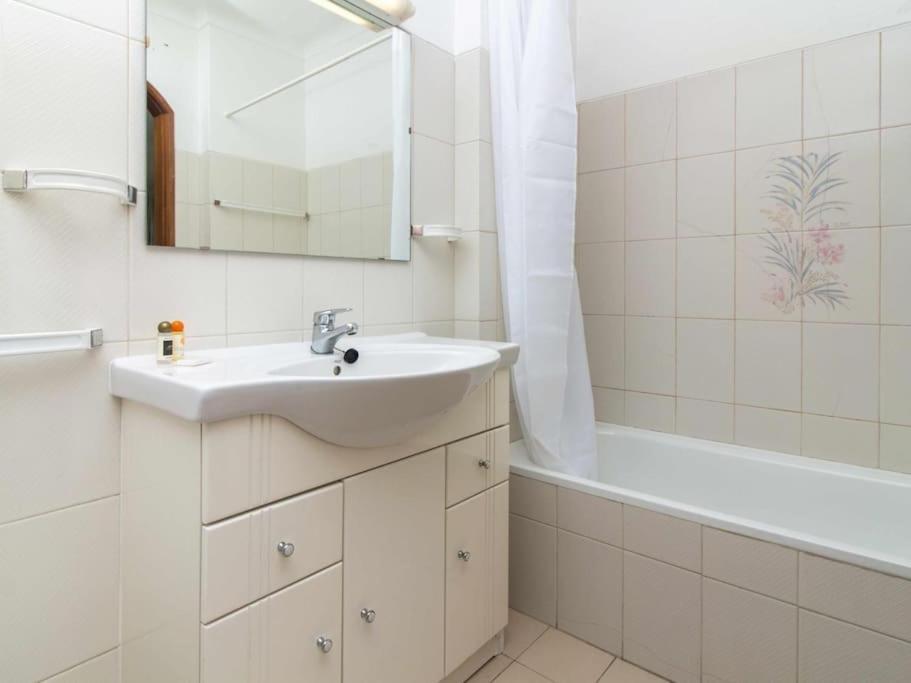 Villa Dogueno- Privat Pool & Privacy & Albufeira Center Bagian luar foto