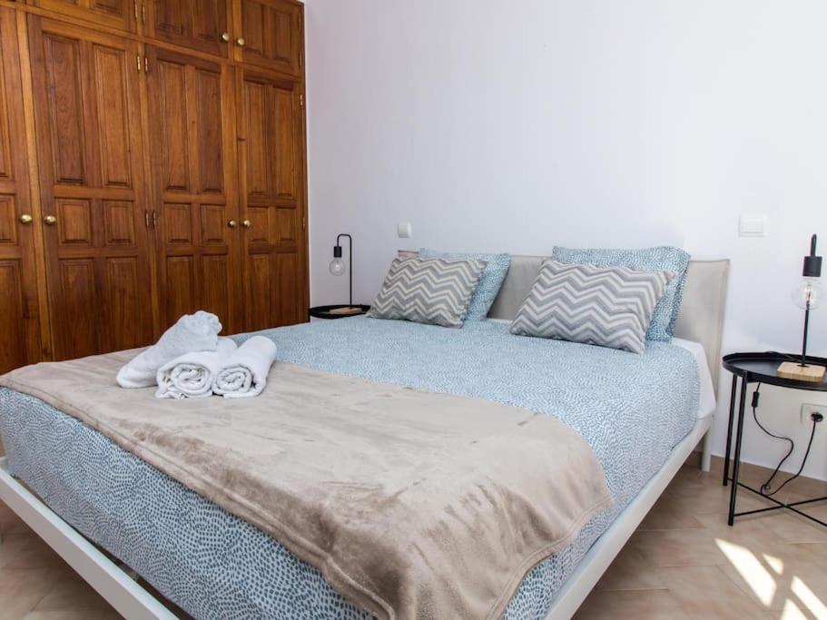 Villa Dogueno- Privat Pool & Privacy & Albufeira Center Bagian luar foto
